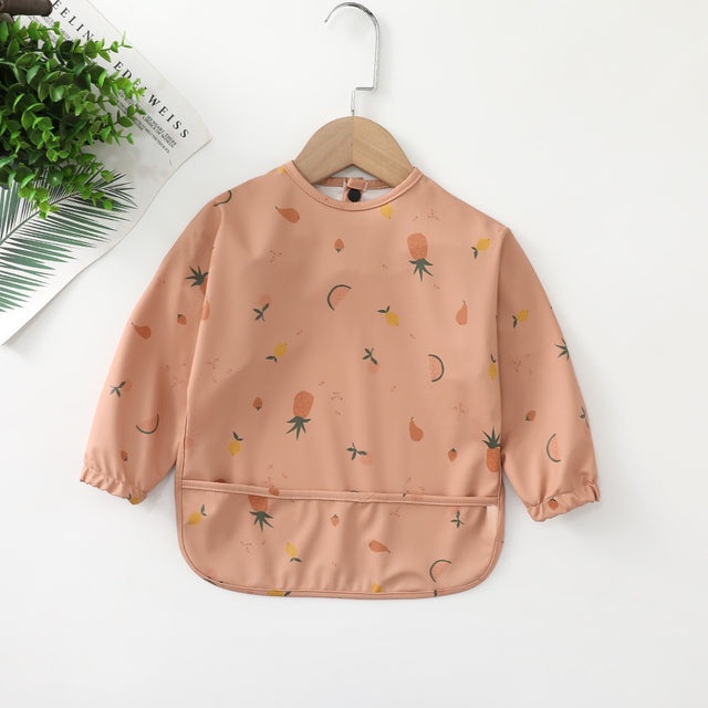 https://www.mamatoddler.com/cdn/shop/files/Long-Sleeves-Waterproof-Baby-Bibs-with-Bottom-Pocket-Mama-Toddler-Fruits-Small-For-6-12-Months-18.jpg?v=1691689627